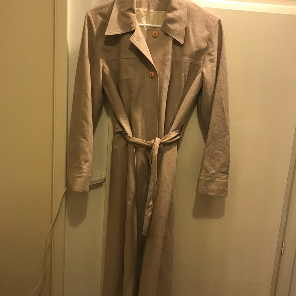 Size 8 ultra suede trench coat-fully lined